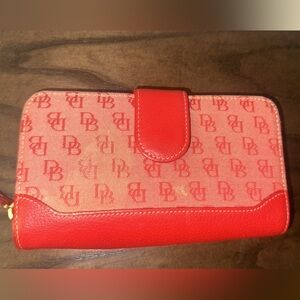 Dooney & Bourke Signature DB Red Leather Zip Wallet